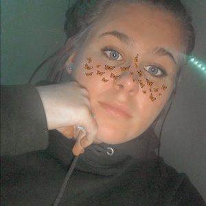 Meet your Posher, Kaylen